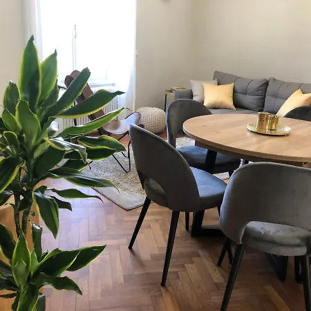 Riverside Apartment *