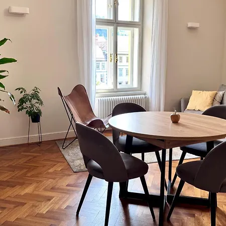 Riverside Appartement