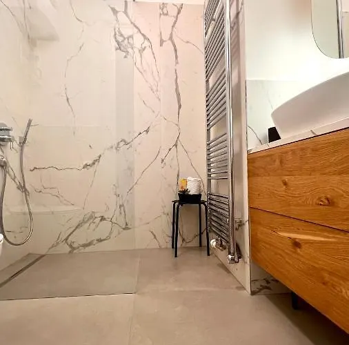 Riverside Apartment Ljubljana